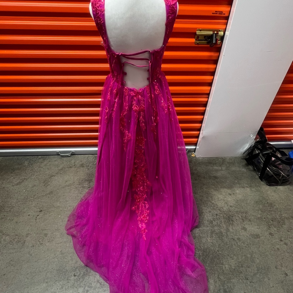 Vibrant Pink Gown with Embroidered Details - Picture 3 of 12